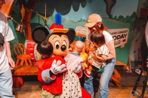 小児がん 小児がん支援 家族旅行 子ども スマイルスマイルプロジェクト ジャパンハート　ディズニーランド ディズニーシー