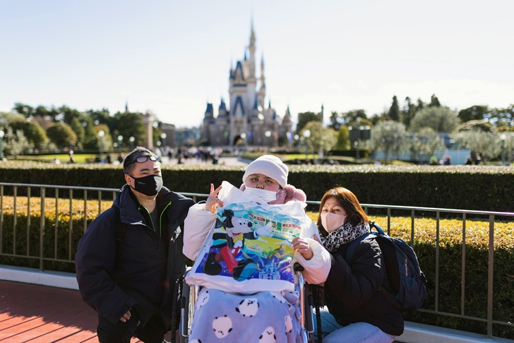 2025年12月 憧れの夢の国へ！ ディズニーデビューしてきました