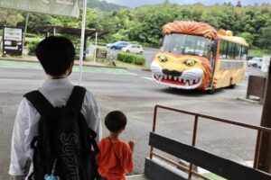 小児がん 小児がん支援 家族旅行 子ども スマイルスマイルプロジェクト ジャパンハート　下関旅行 しものせき水族館　秋吉台自然動物公園サファリランド